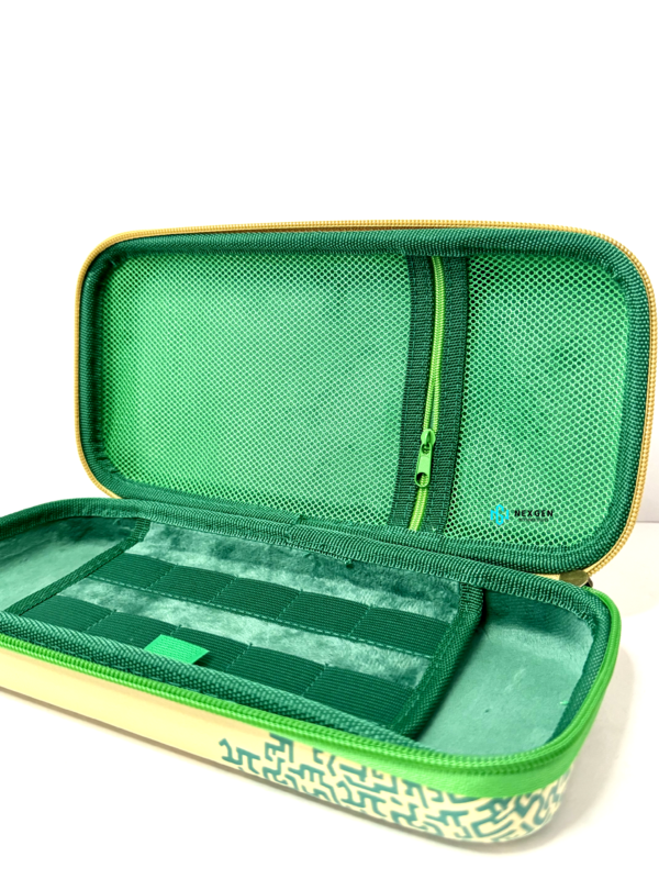 Nintendo Switch Zelda Premium Slim Storage Bag - Image 3